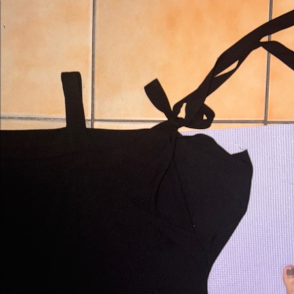 1. State Black Asymmetrical Tie Front Sleeveless Blouse 135 - Picture 4 of 9